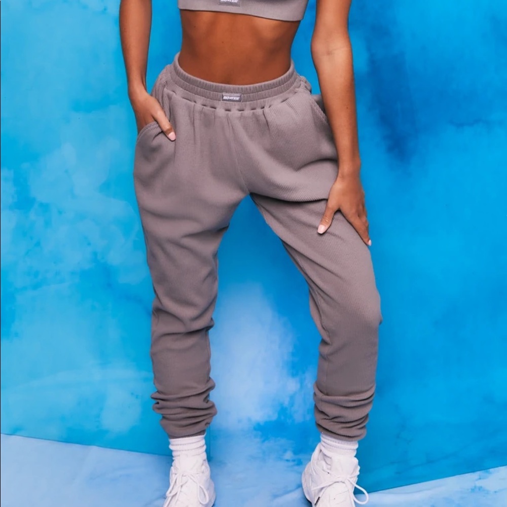 Bo and Tee Ribbed Full Length Cuffed Joggers In Dark Grey L